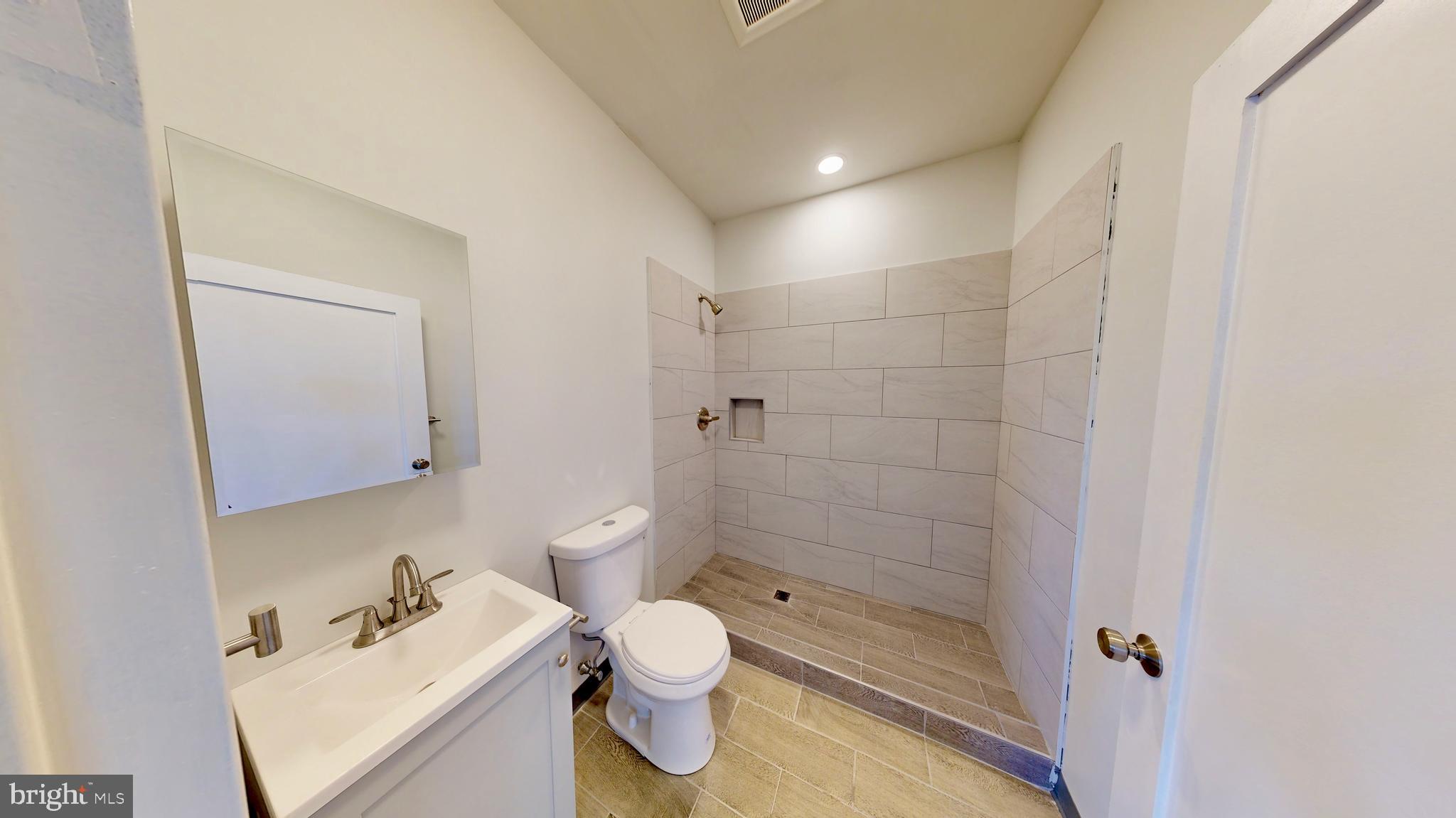 100 South 4th Street, Unit 404 Reading, PA 19602 - Photo 17 of 21