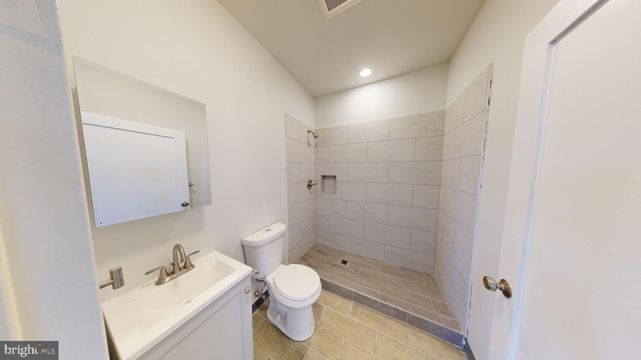 100 South 4th Street, Unit 404 Reading, PA 19602 - Photo 18 of 21