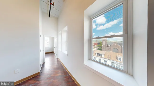 $1,295 | 100 South 4th Street, Unit 404, Reading, PA 19602