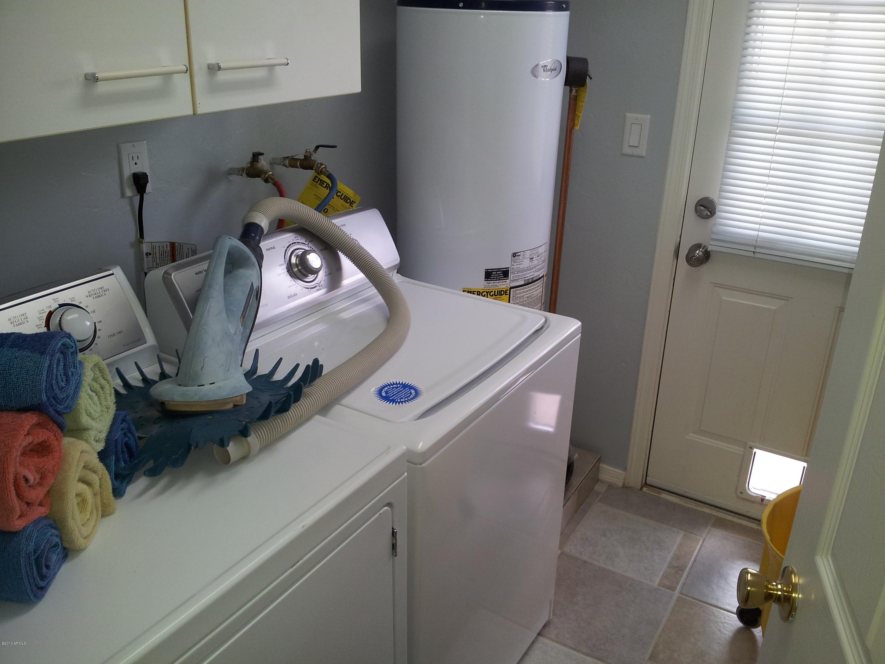 2917 West Bloomfield Road Phoenix, AZ 85029 - Photo 15 of 22 14Laundry Area