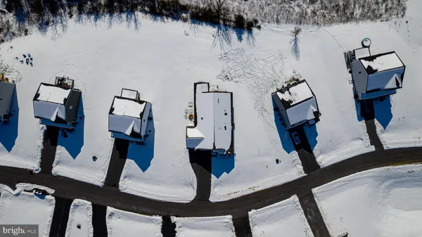 $399,800 | 2098 Mandarin Drive, Chambersburg, PA 17202