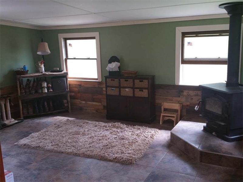 220 Moore Road Washington, PA 15301 - Photo 12 of 25 Gallery Image 12