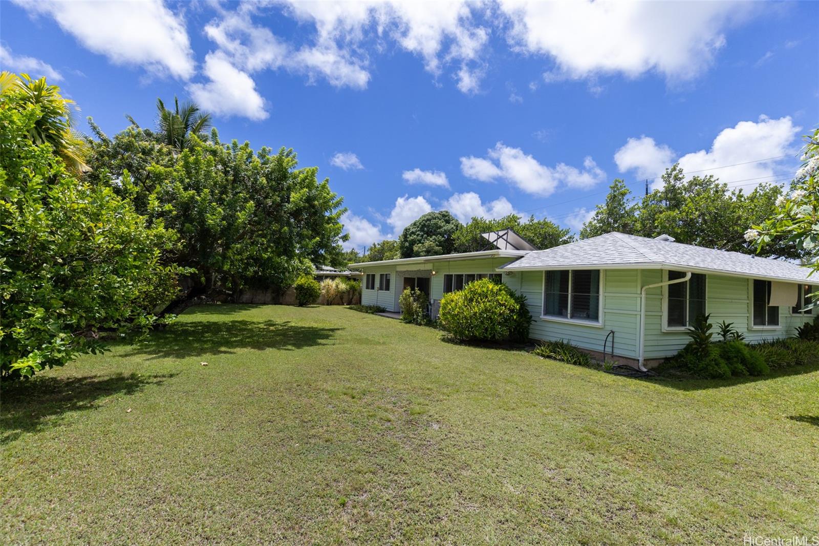 176 Kuulei Road Kailua, HI 96734 - Photo 3 of 25 Expansive back yard looking towards the home. The possibilities are endless!