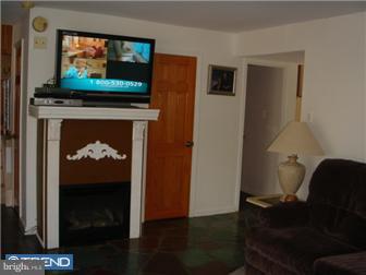 9868 Bridle Road Philadelphia, PA 19115 - Photo 8 of 12