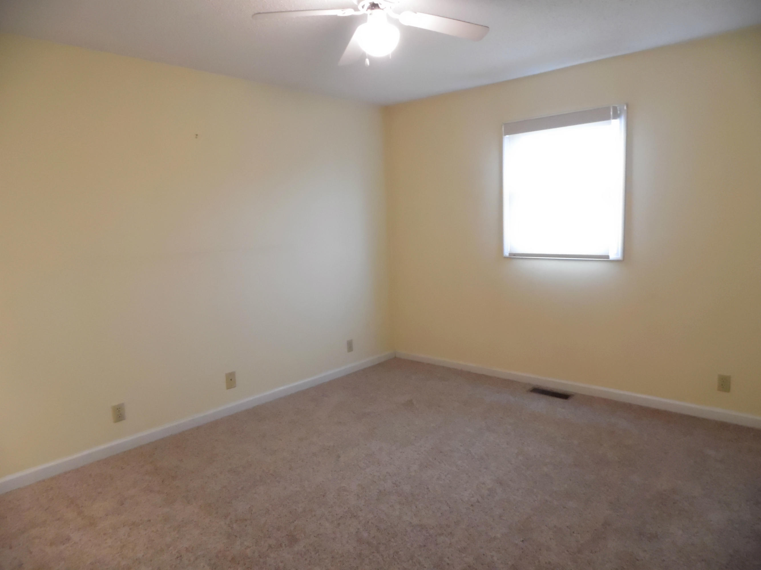 181 Pops Road Jacksboro, TN 37757 - Photo 14 of 40 SAM_0446