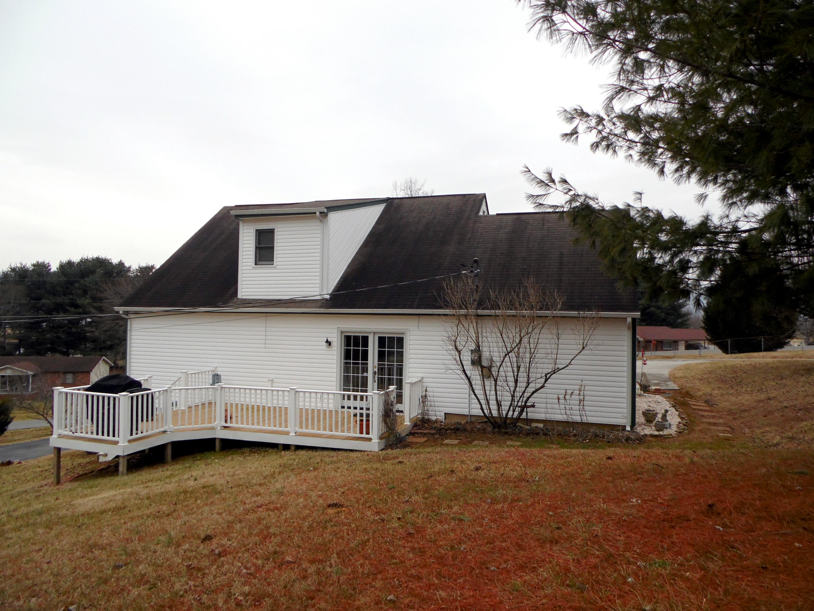 181 Pops Road Jacksboro, TN 37757 - Photo 38 of 40 SAM_0483