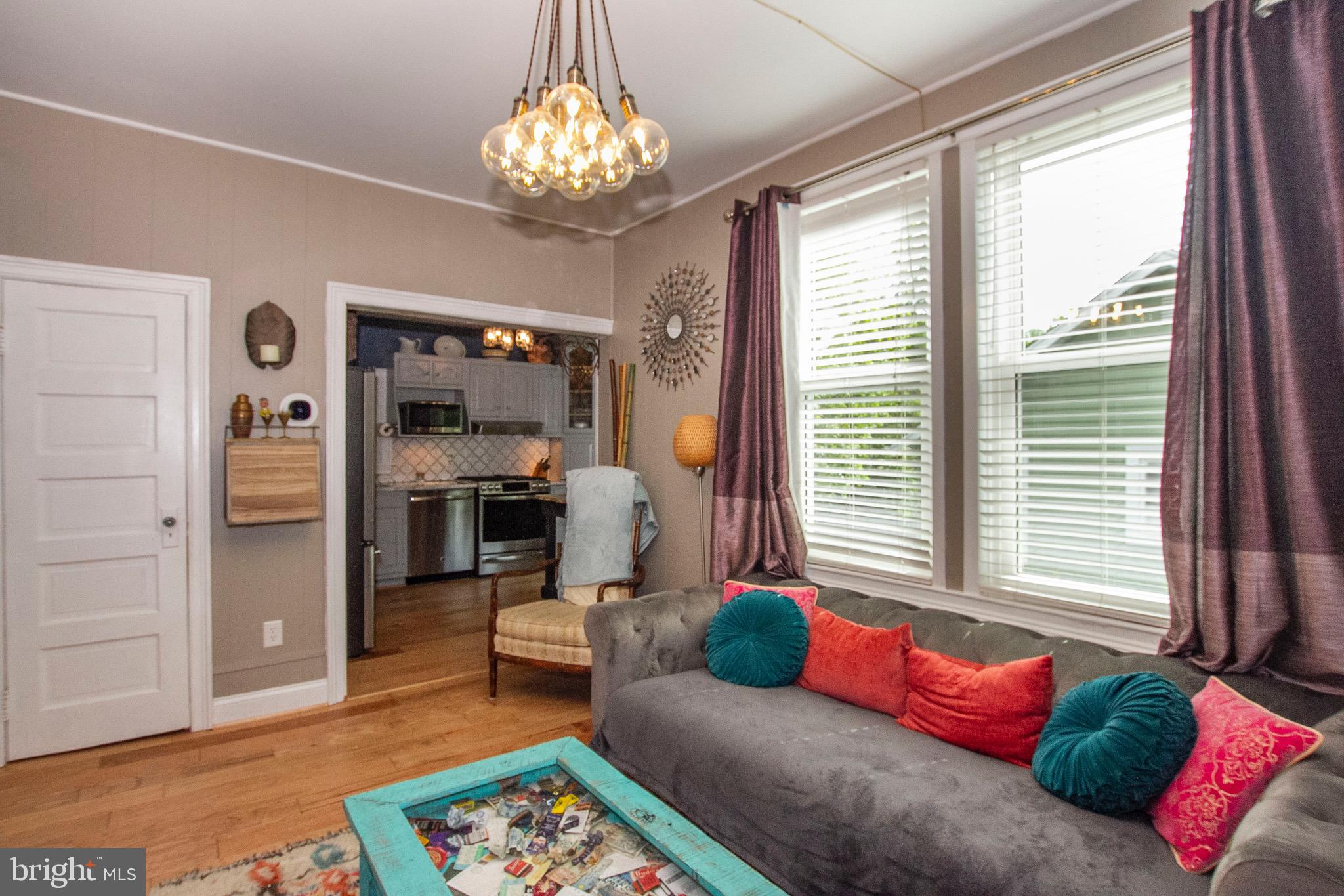 742 Overbrook Road Baltimore, MD 21212 - Photo 5 of 31