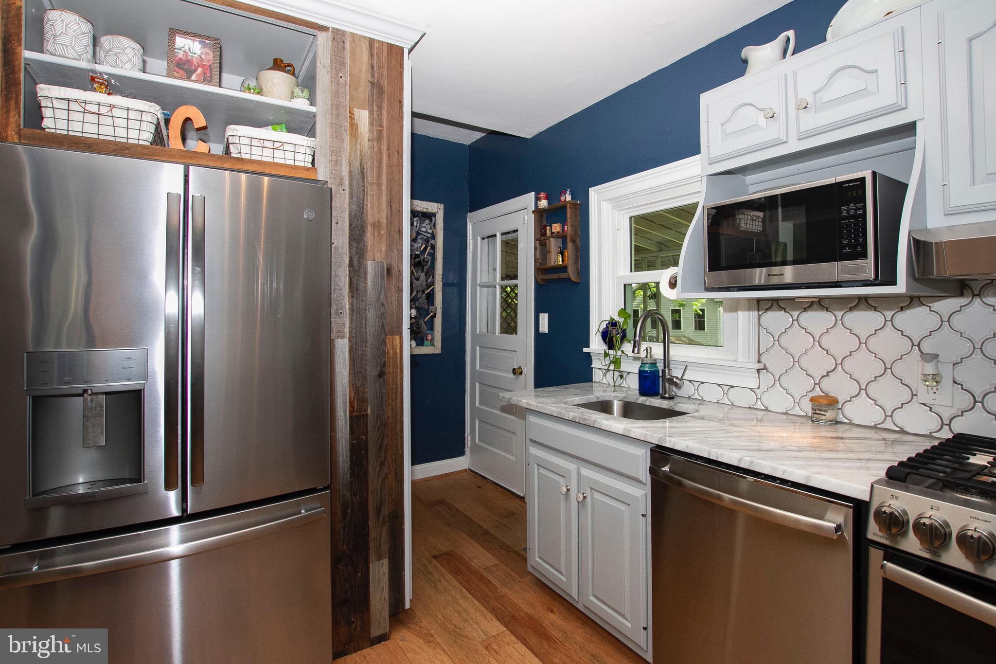 742 Overbrook Road Baltimore, MD 21212 - Photo 9 of 31