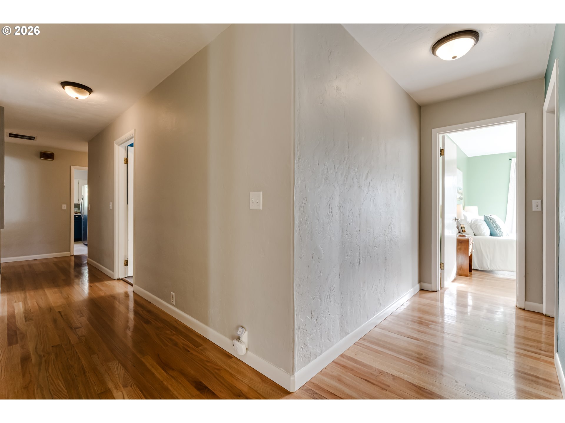 525 10th Street Springfield, OR 97477 - Photo 30 of 47