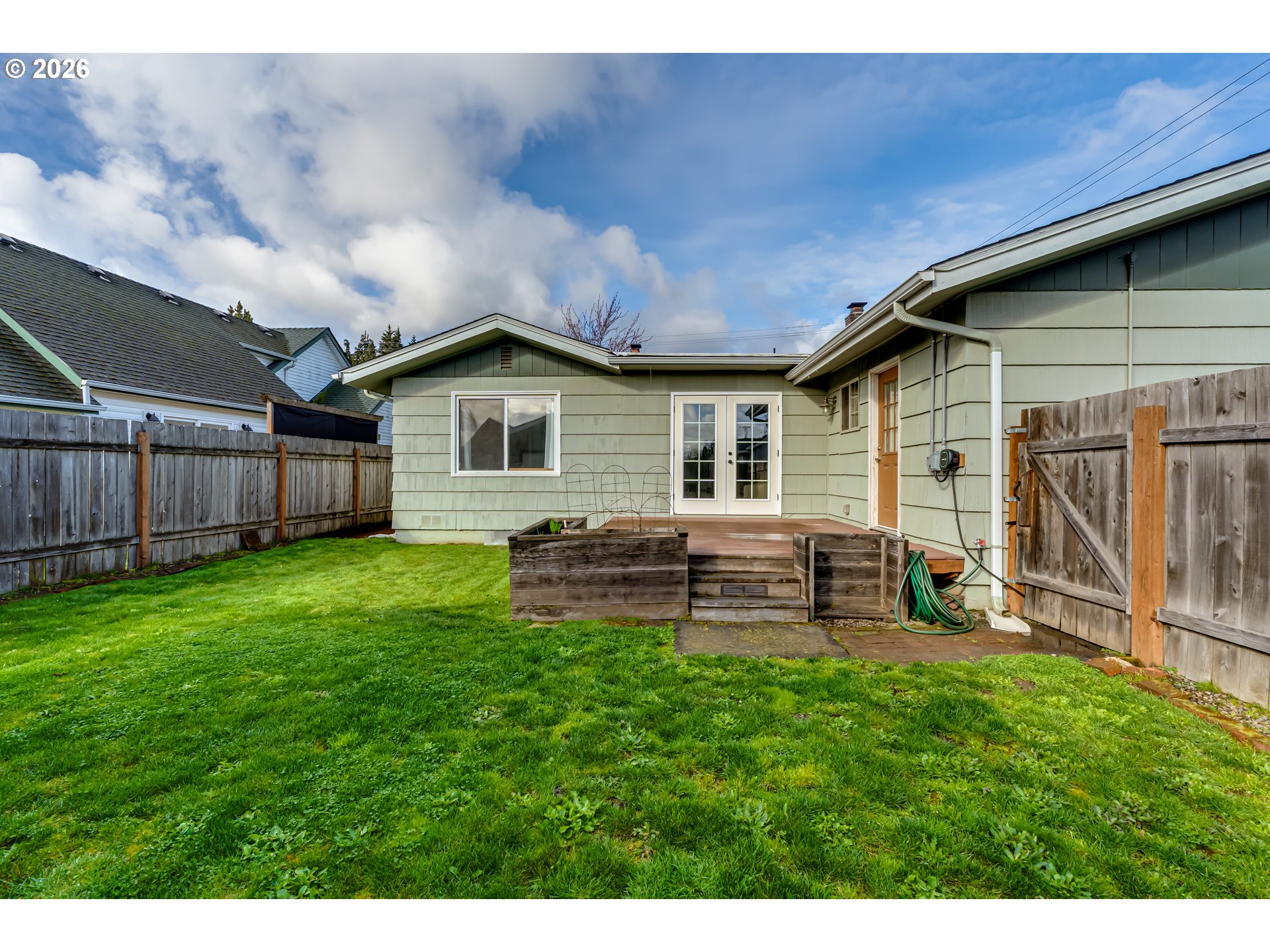 525 10th Street Springfield, OR 97477 - Photo 42 of 47