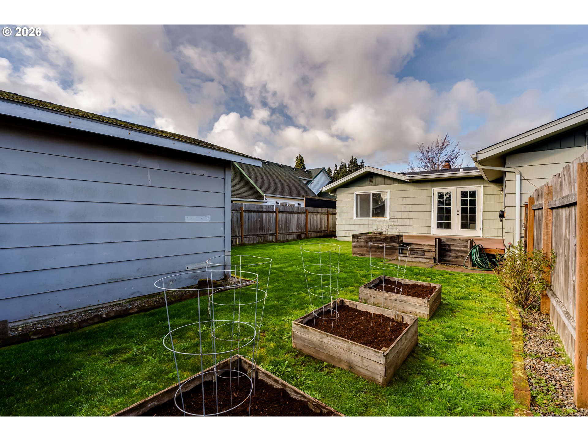 525 10th Street Springfield, OR 97477 - Photo 45 of 47