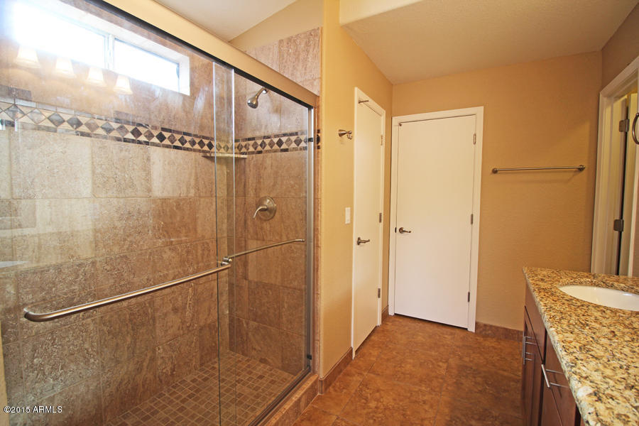 1525 East Mountain View Road Phoenix, AZ 85020 - Photo 7 of 23 IMG_9437