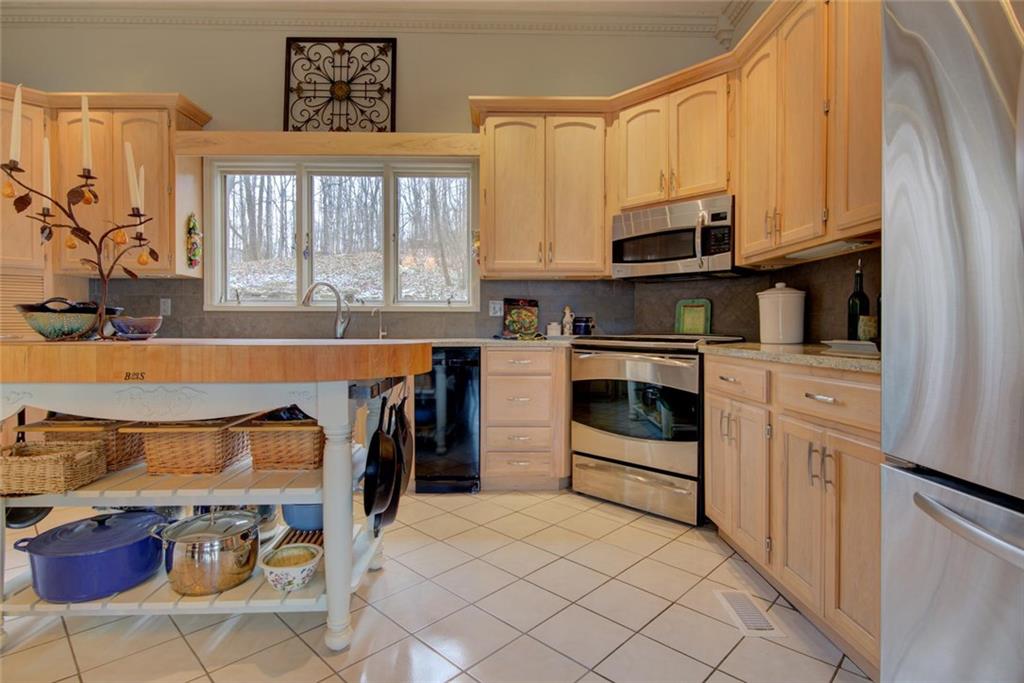 8150 Lantern Road Indianapolis, IN 46256 - Photo 23 of 48 Gallery Image 23