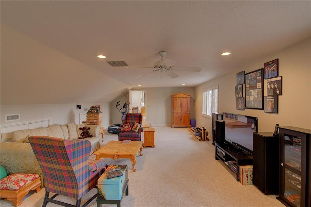 8150 Lantern Road Indianapolis, IN 46256 - Photo 32 of 48 Gallery Image 32