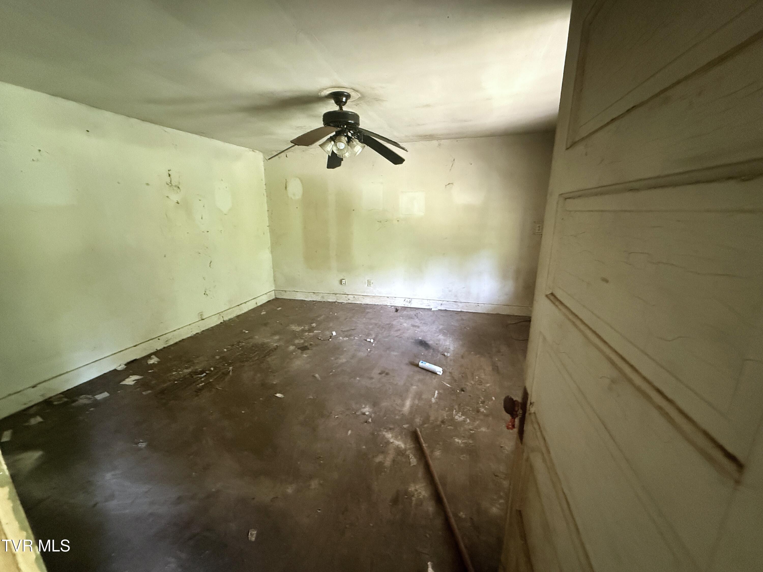 1340 Ryan Road Fall Branch, TN 37656 - Photo 16 of 22 9