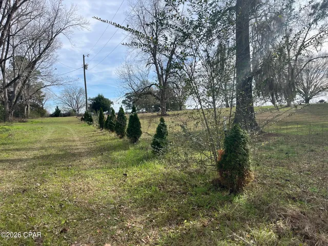 $149,000 | 4854 Highway 231, Campbellton, FL 32426