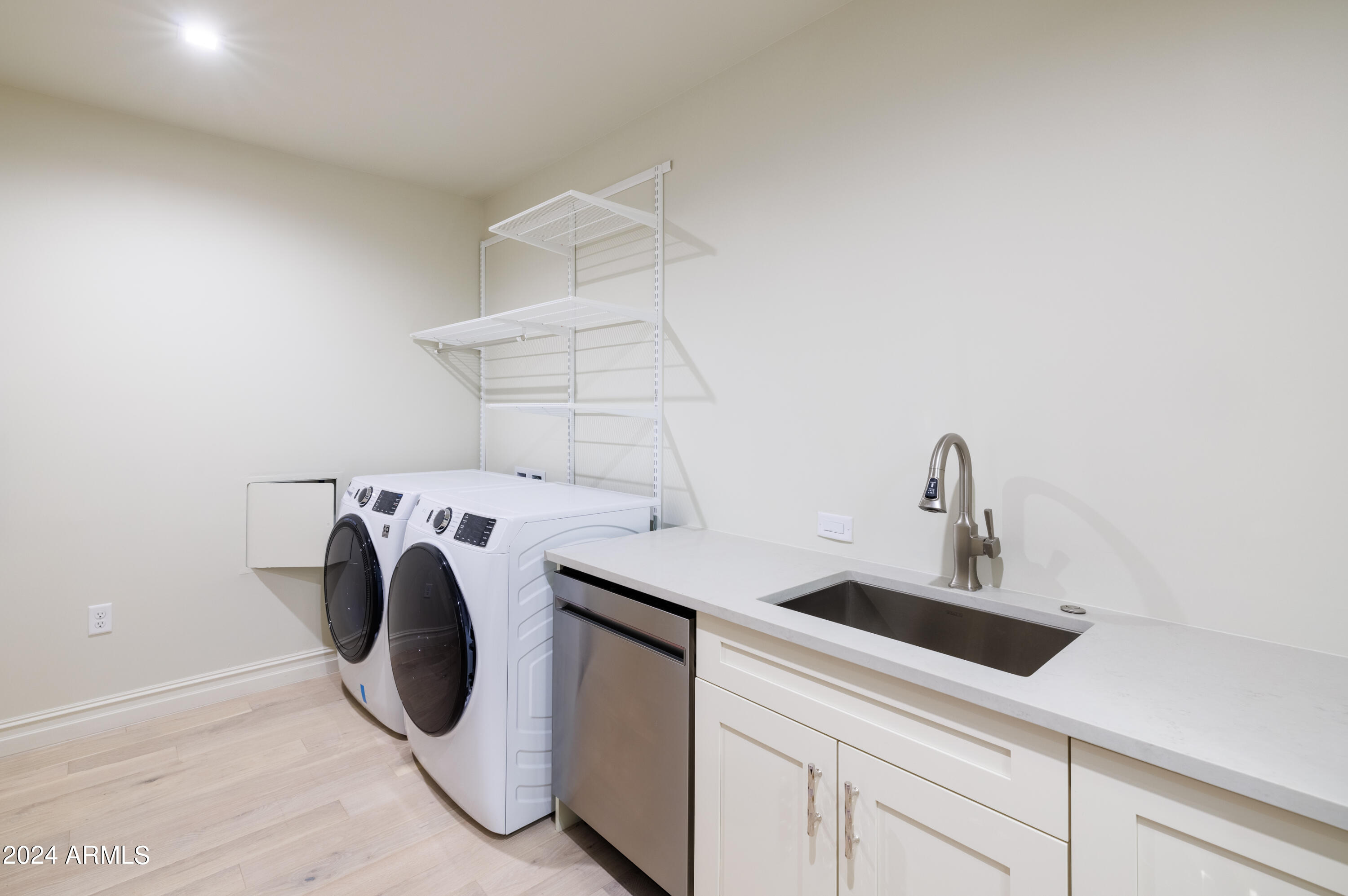 4240 East Camelback Road, Unit 106 Phoenix, AZ 85018 - Photo 14 of 19 Back Pantry