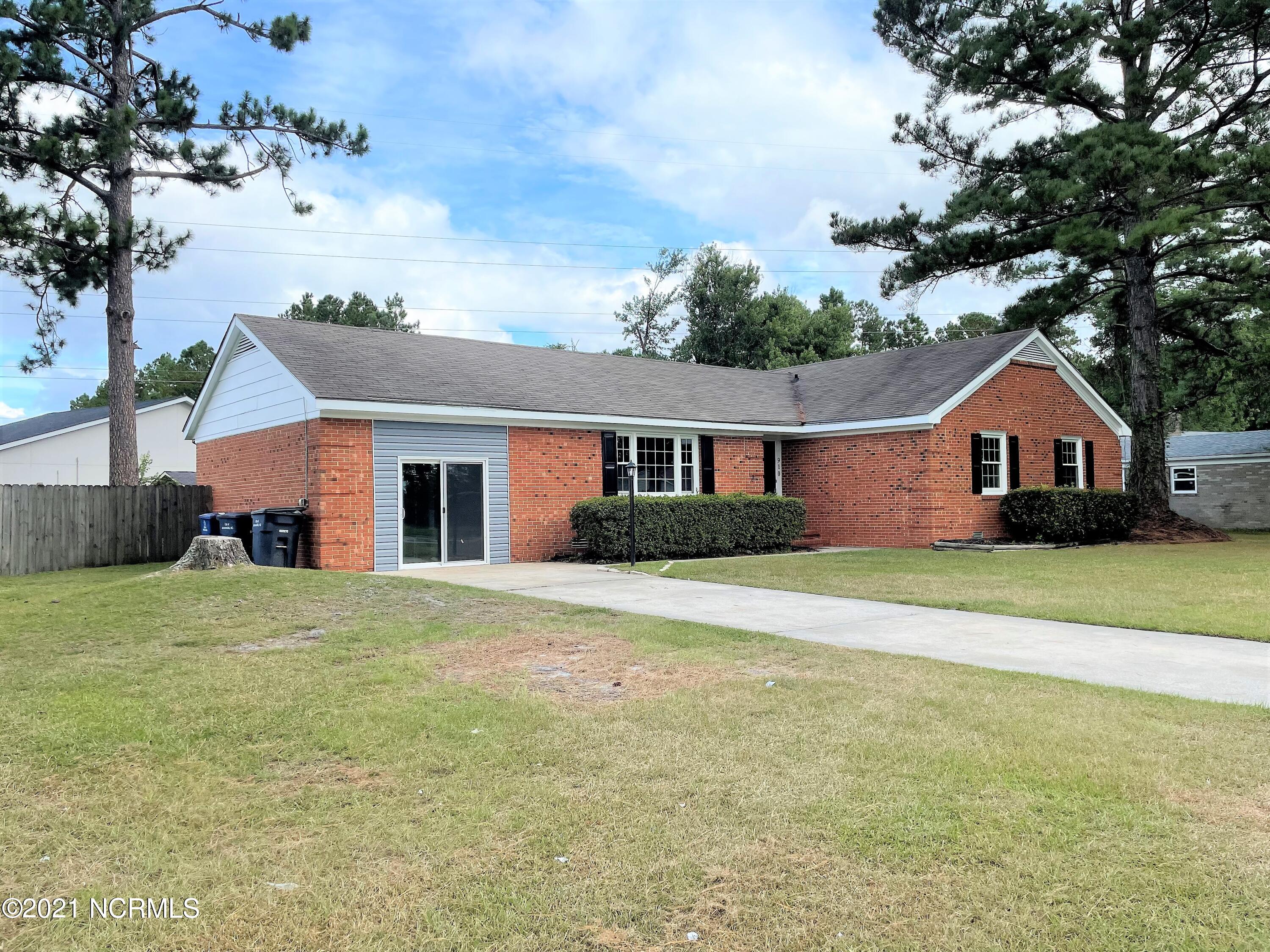910 Winchester Road Jacksonville, NC 28546 - Photo 2 of 24 front 1