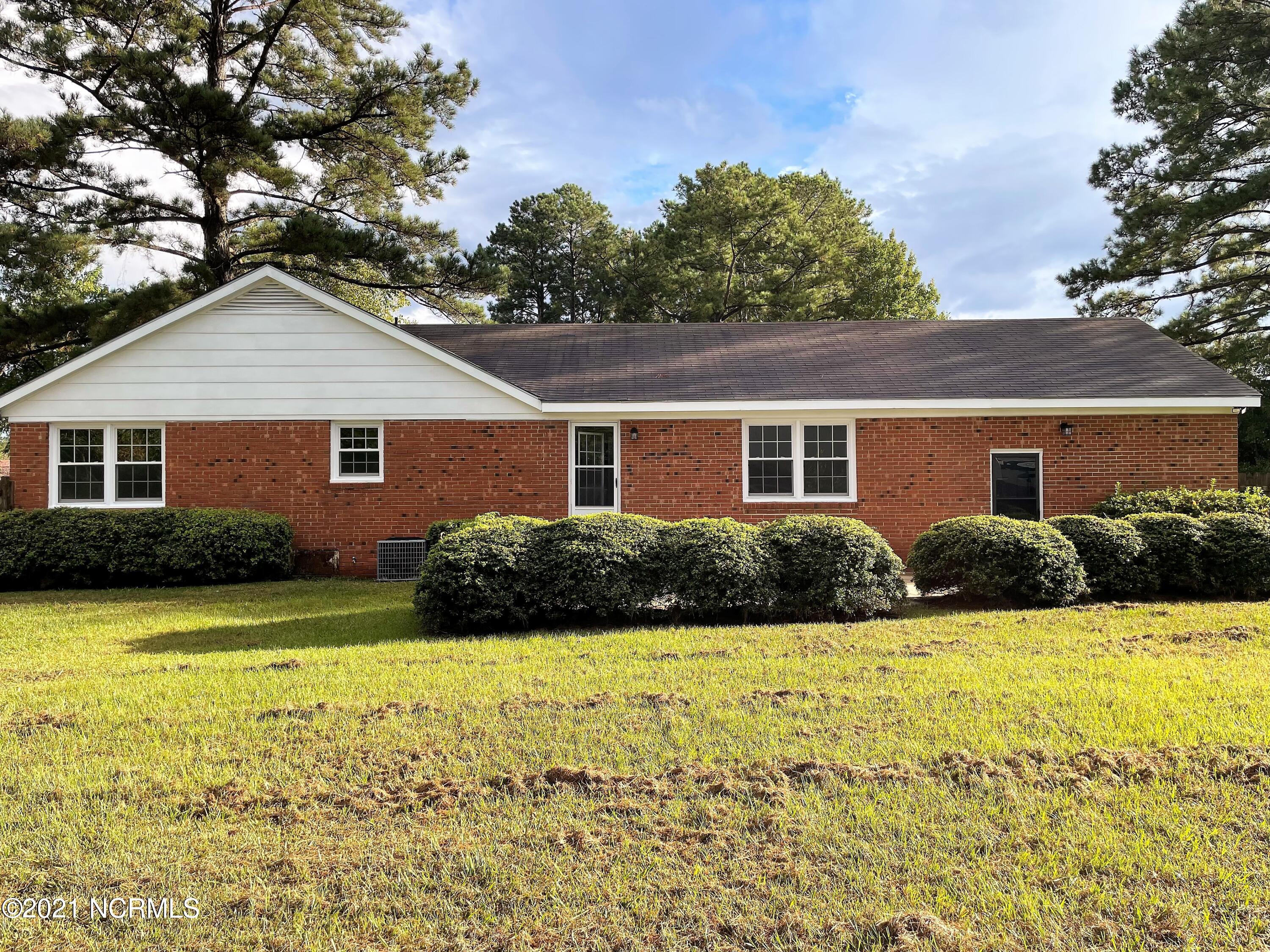 910 Winchester Road Jacksonville, NC 28546 - Photo 24 of 24 backyard 4