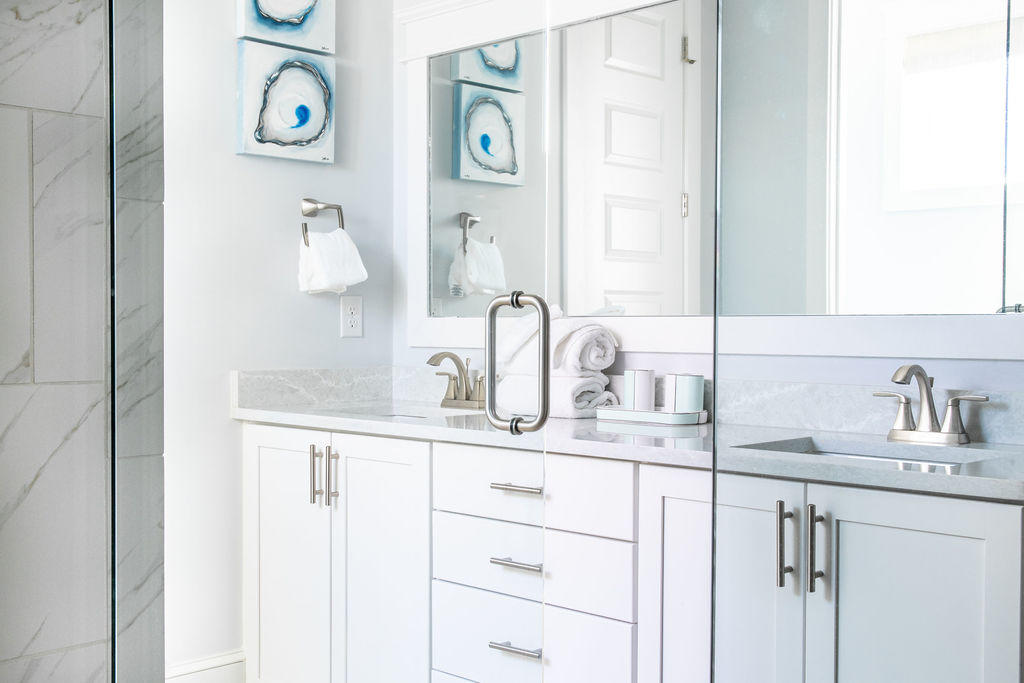 76 West Crabbing Hole Ln Inlet Beach Inlet Beach, FL 32461 - Photo 21 of 86 a bathroom with a sink and a mirror