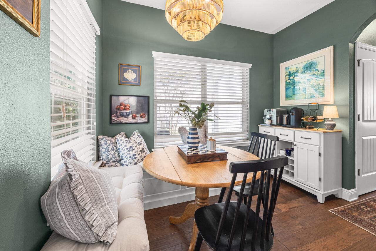 120 Mosaic Oaks Circle Santa Rosa Beach, FL 32459 - Photo 23 of 47 a living room with furniture and a window