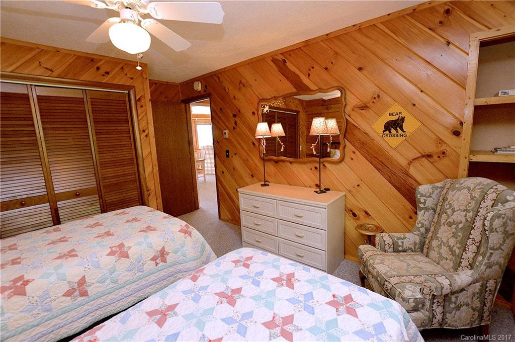 1325 Scenic View Road Maggie Valley, NC 28751 - Photo 16 of 24 Gallery Image 16