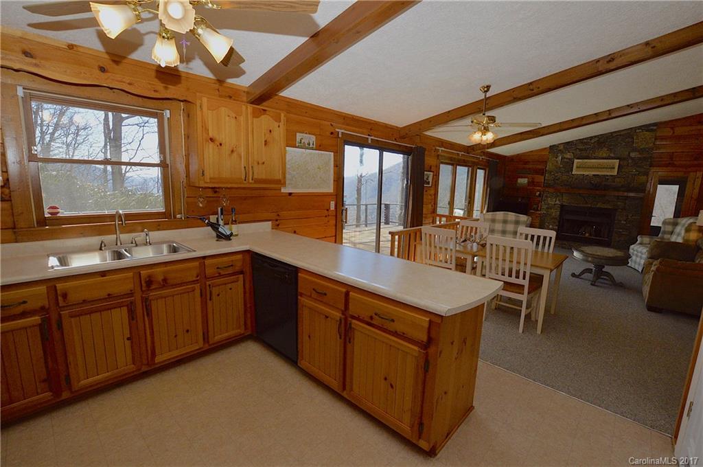 1325 Scenic View Road Maggie Valley, NC 28751 - Photo 8 of 24 Gallery Image 8