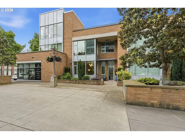 $550,000 | 1900 South River Drive, Unit N112, Portland, OR 97201