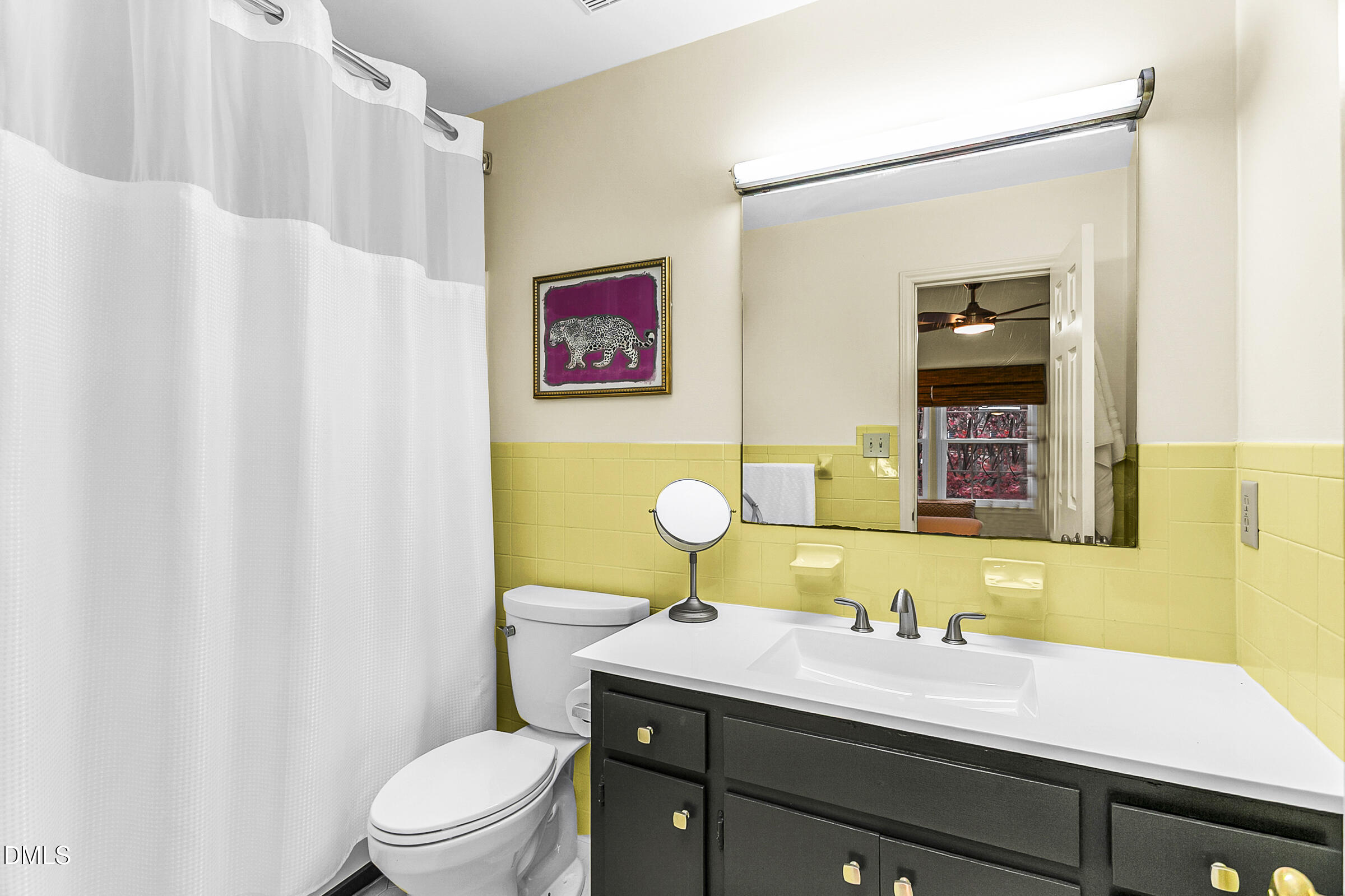 2850 Wycliff Road Raleigh, NC 27607 - Photo 16 of 30 2850 Wycliff Rd hc©WynmorPhotography.jpg