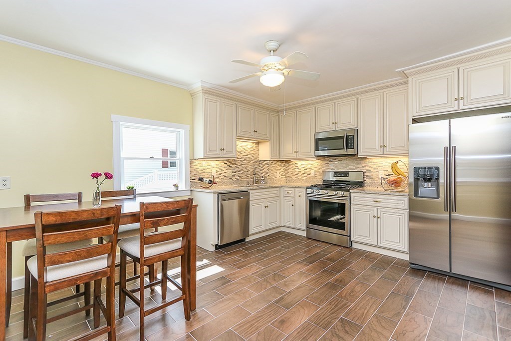 57 Cummings Road Newton, MA 02459 - Photo 5 of 16