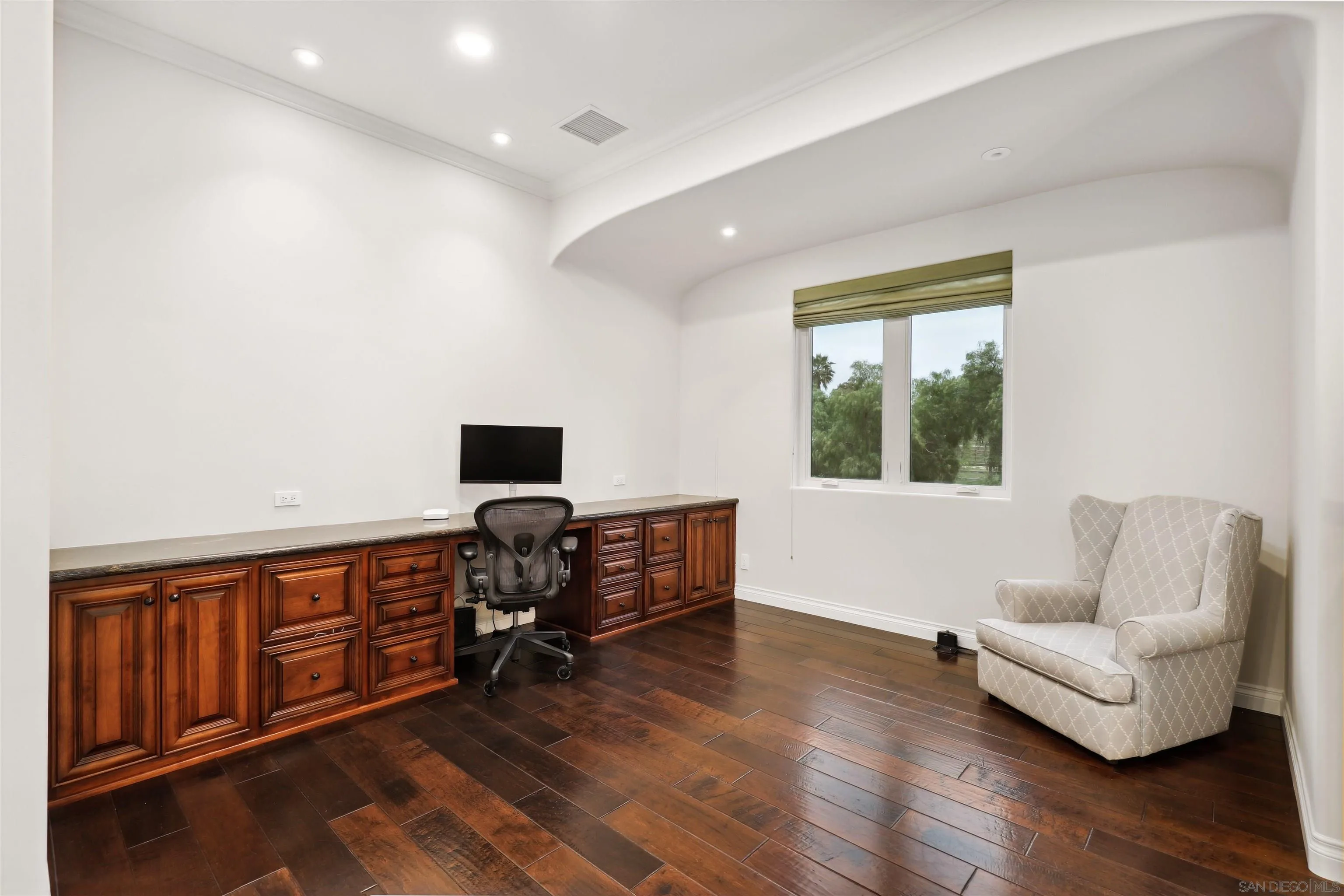 3055 Brookside Lane Encinitas, CA 92024 - Photo 31 of 64 a view of livingroom with furniture and wooden floor