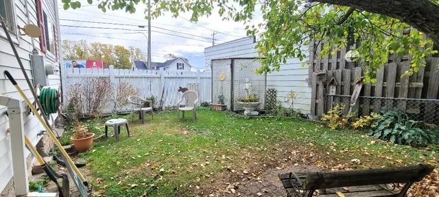 $130,000 | 2529 13th Street, Menominee, MI 49858