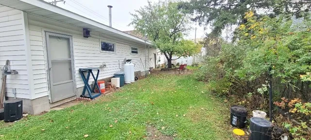 $130,000 | 2529 13th Street, Menominee, MI 49858