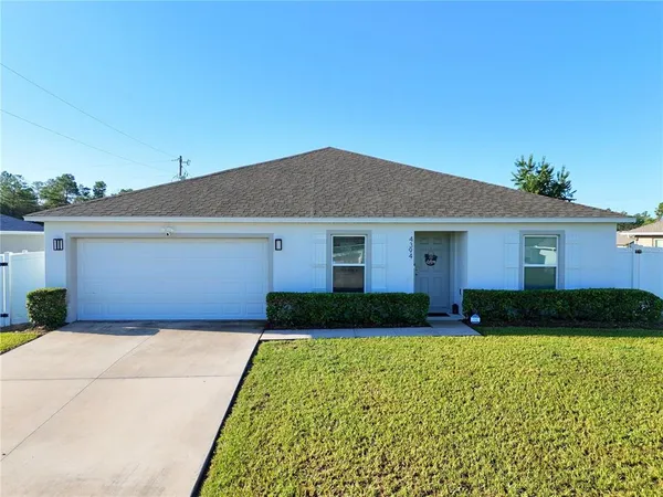 $2,300 | 4394 Southwest 170th Street Road, Ocala, FL 34473