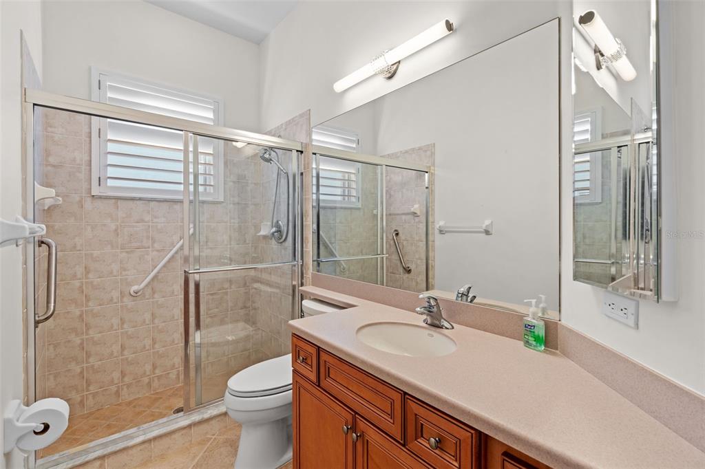 8429 Laurel Lakes Boulevard Naples, FL 34119 - Photo 18 of 31