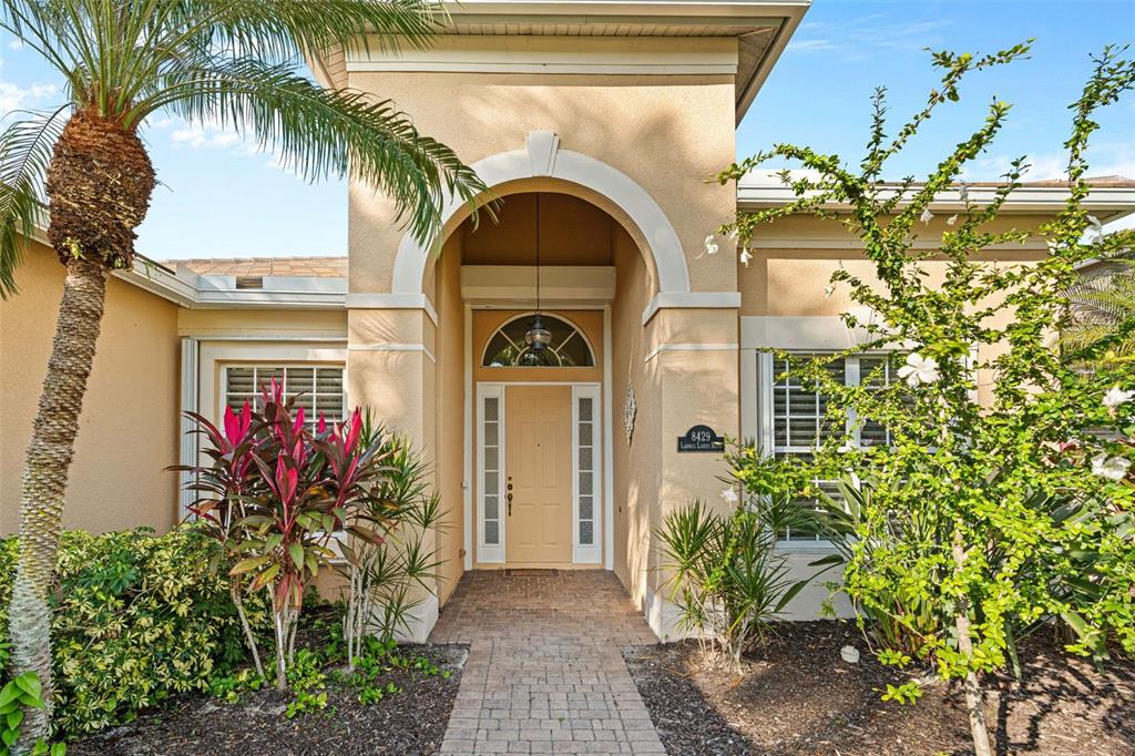 8429 Laurel Lakes Boulevard Naples, FL 34119 - Photo 2 of 31