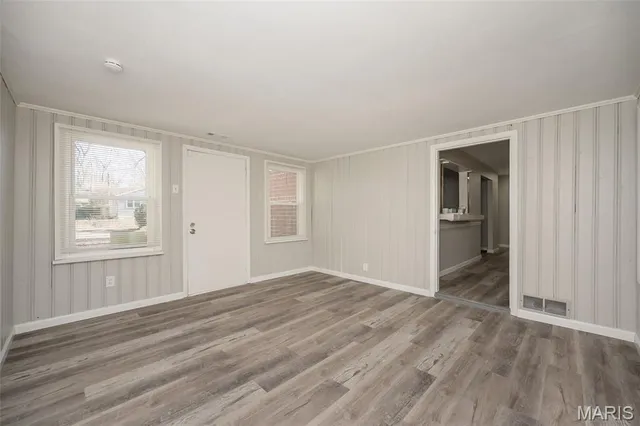 $1,200 | 9813 Winkler Drive, St. Louis, MO 63136