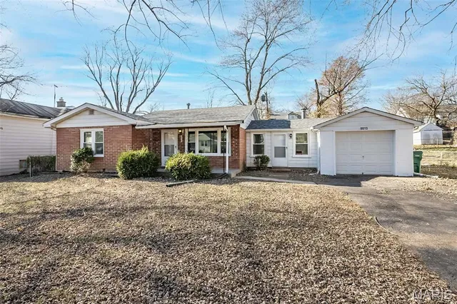 $1,200 | 9813 Winkler Drive, St. Louis, MO 63136