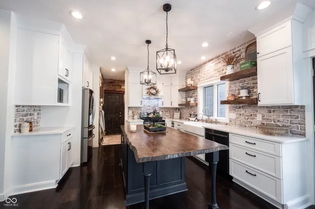 $630,000 | 13248 Fairwood Drive, McCordsville, IN 46055