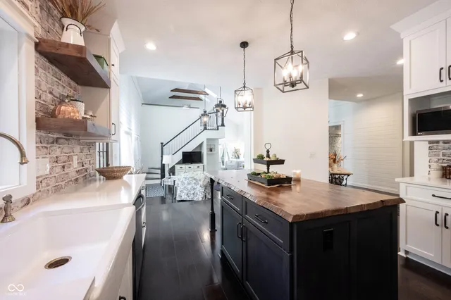 $630,000 | 13248 Fairwood Drive, McCordsville, IN 46055