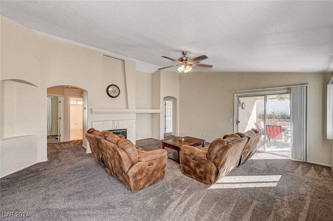 971 Broken Reed Court Henderson, NV 89015 - Photo 6 of 40