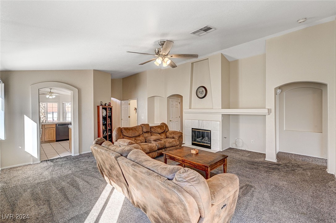 971 Broken Reed Court Henderson, NV 89015 - Photo 7 of 40