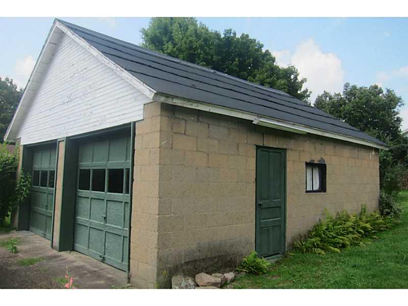 247 Chestnut Street Indiana, PA 15701 - Photo 4 of 4 Parking Lot/Garage.