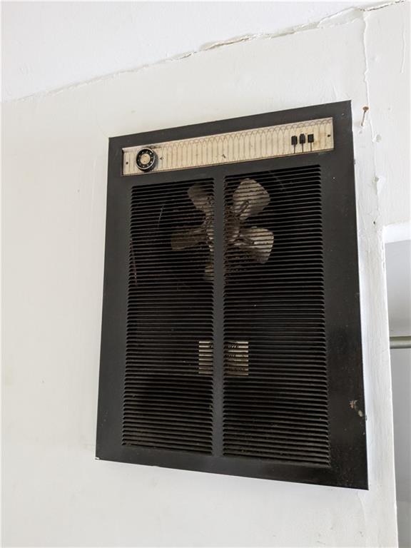 709-711 Fruit Way McKees Rocks, PA 15136 - Photo 20 of 37 a close view of utility room