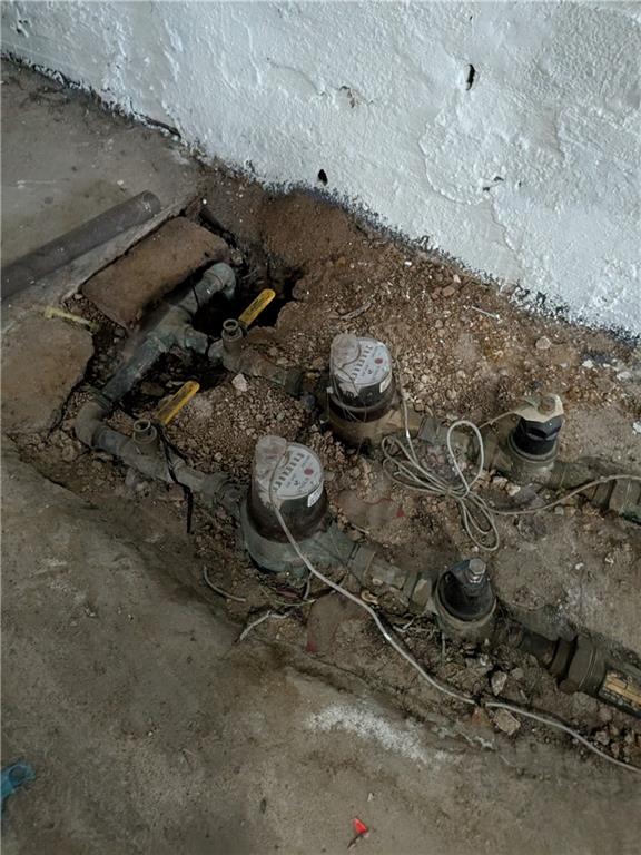 709-711 Fruit Way McKees Rocks, PA 15136 - Photo 22 of 37