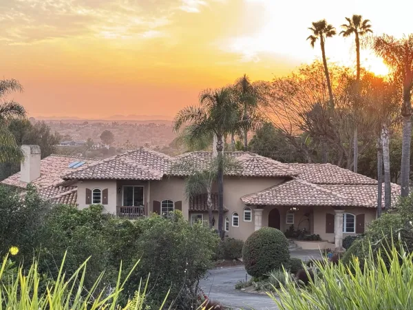 $1,999,000 | 3993 Peony Drive, Fallbrook, CA 92028