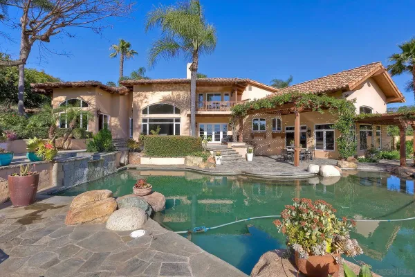 $1,999,000 | 3993 Peony Drive, Fallbrook, CA 92028