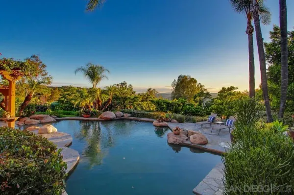 $1,999,000 | 3993 Peony Drive, Fallbrook, CA 92028