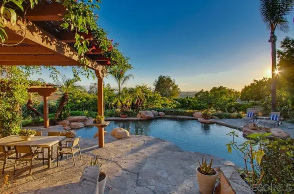 $1,999,000 | 3993 Peony Drive, Fallbrook, CA 92028