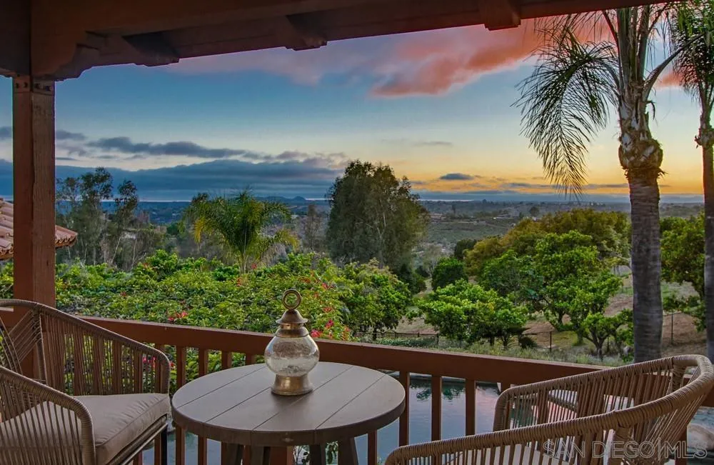 3993 Peony Drive Fallbrook, CA 92028 - Photo 4 of 52